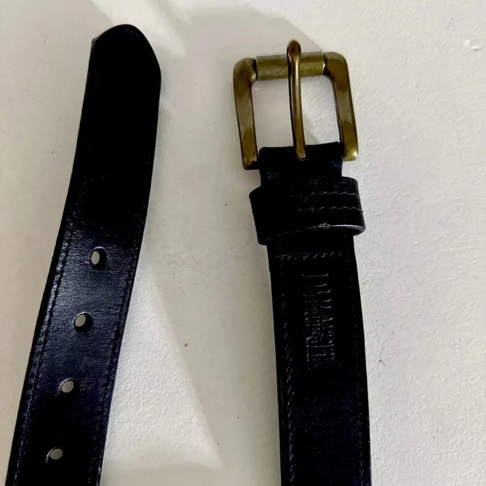 DULUTH TRADING Co. Thick Black Leather Belt Size 32 Brass Buckle